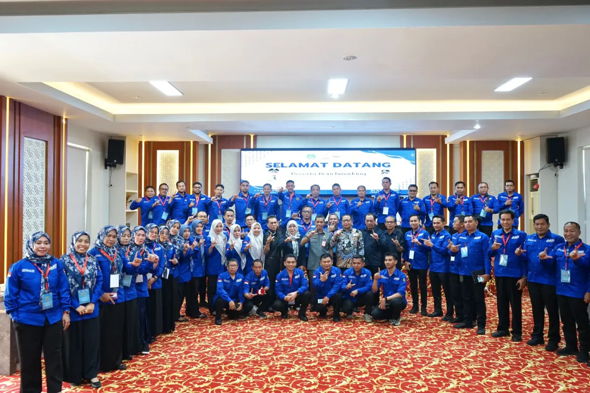 Studi Lapangan Peserta Pelatihan Kepemimpinan Administrator di Luwu Timur