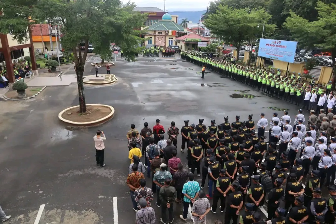 600 Personel Siaga Amankan Ibadah Ramadan di Padang