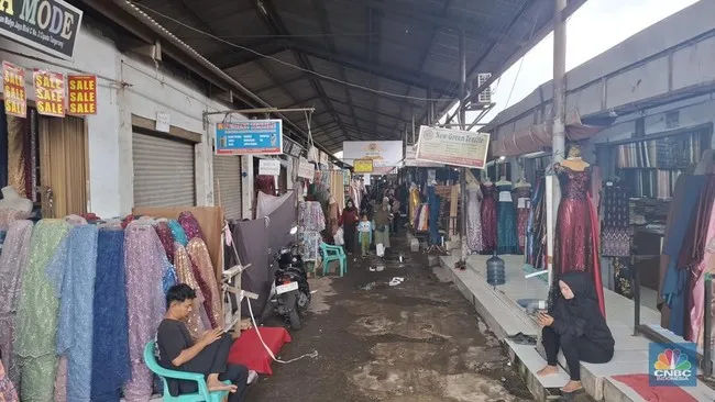 DPR Ingatkan Pemerintah Hati-hati dalam Rencana Investasi BUMN Tekstil Rp100 Triliun