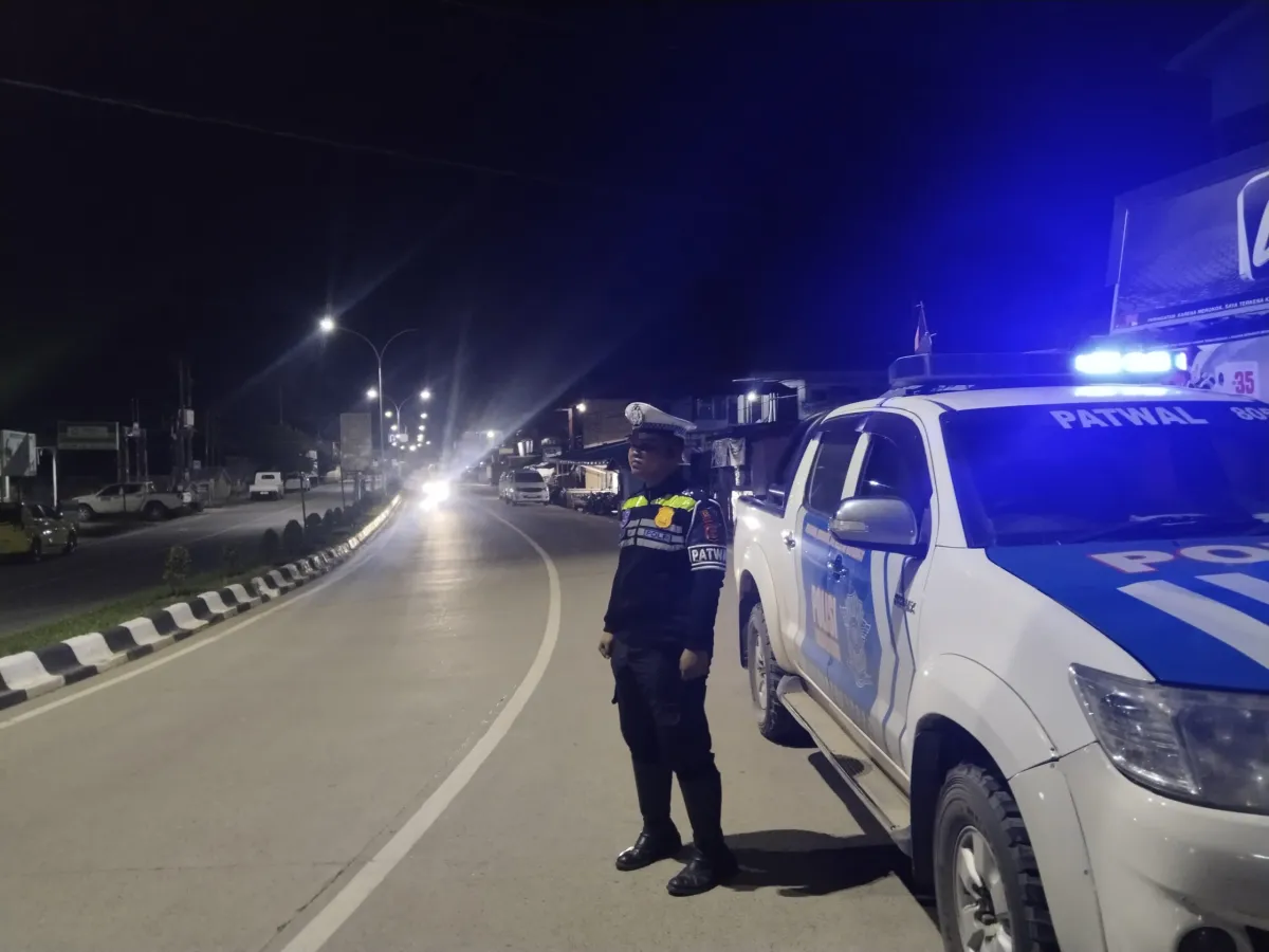 Patroli Malam Satlantas Kutim Tingkatkan Keamanan Lalu Lintas