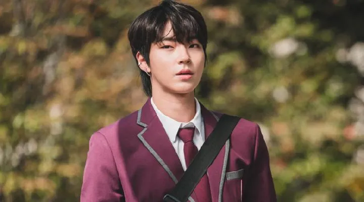 Daftar Terbaru Acara TV dan Film Hwang In Yeop yang Wajib Ditonton