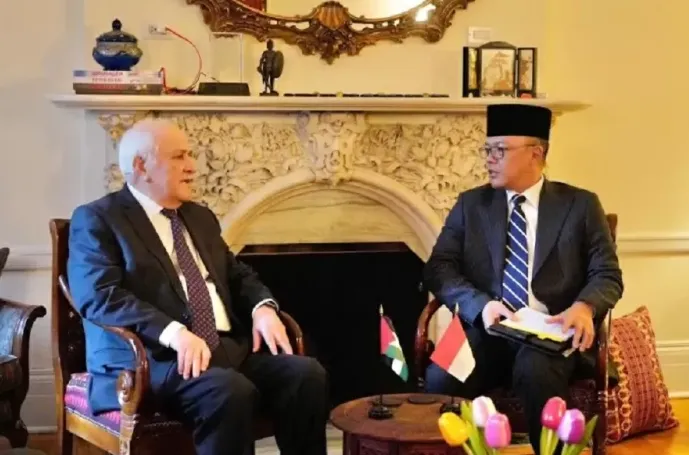 Menlu Indonesia Bertemu Wakil Palestina, Tegaskan Dukungan untuk Gaza dan Perdamaian