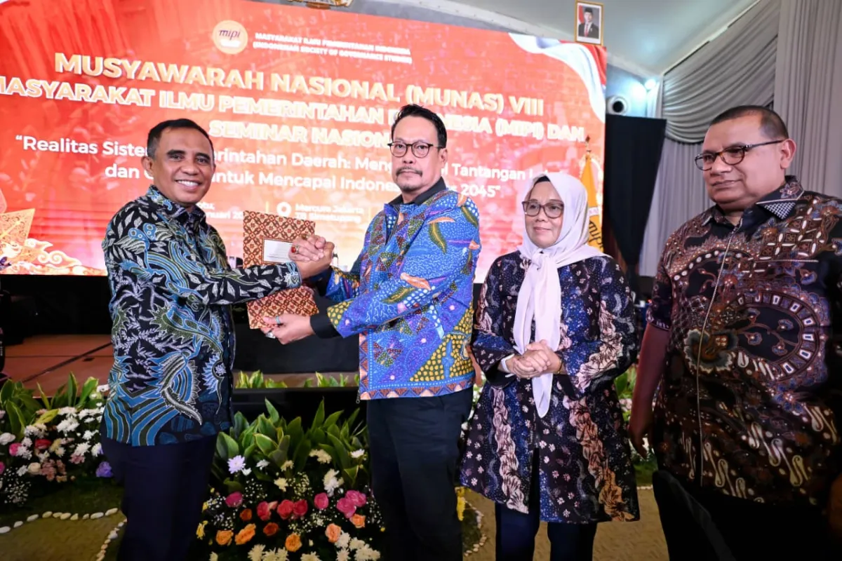 Anwar Hafid Dilantik Sebagai Ketua MIPI, Fokus Perkuat Ilmu Pemerintahan Daerah