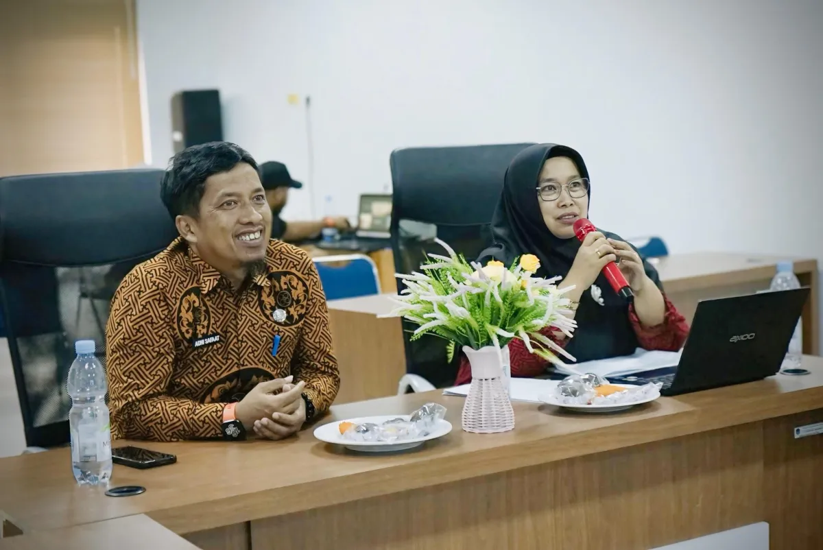 PPID Utama Luwu Timur Ikuti Monev Keterbukaan Informasi Publik