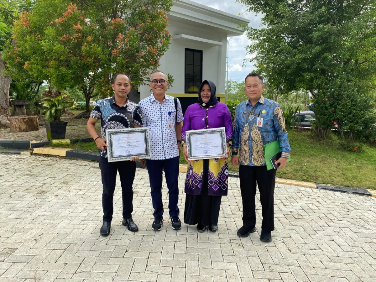 Tanah Bumbu Raih Penghargaan Adipura 2023 dan Proklim Trophy Utama 2024