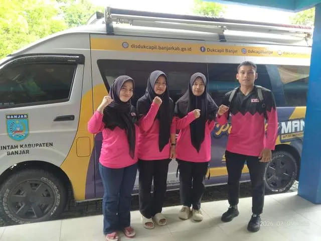 Program Jemput Bola Permudah Akses Pelayanan Administrasi Kependudukan di Karang Intan