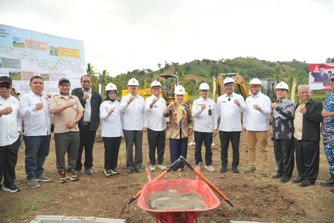 Gorontalo Utara Resmi Mulai Industri Hilirisasi Ternak Ayam