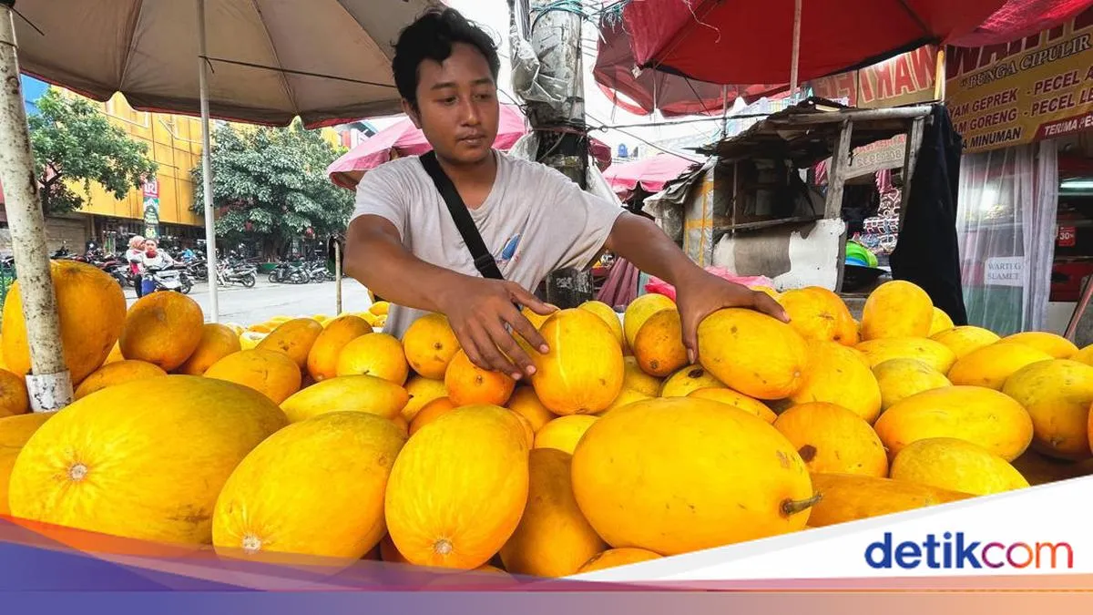 Manfaat dan Cara Memilih Timun Suri Selama Ramadan