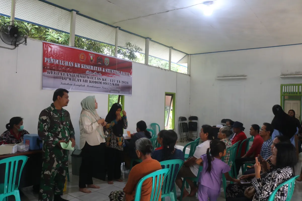 Penyuluhan KB dan Pencegahan Stunting di Kampung Linggang Amer