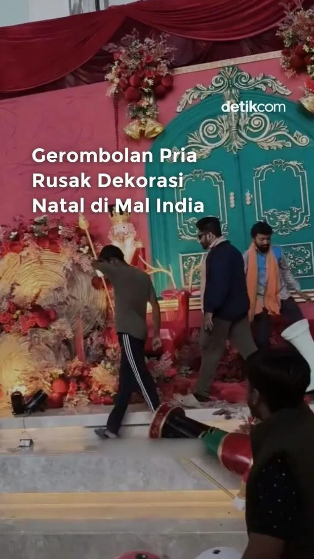 Anggota Bajrang Dal Hancurkan Persiapan Natal di Assam