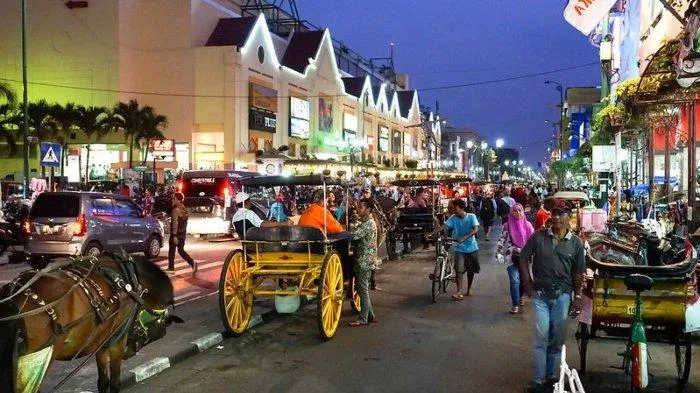 Ngabuburit Hemat di Malioboro: Serunya Berdua dengan Budget Rp 168 Ribu