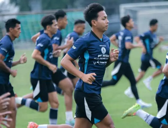 Persiku vs Persela: Pertarungan Penting di Pekan ke-20 Pegadaian Championship