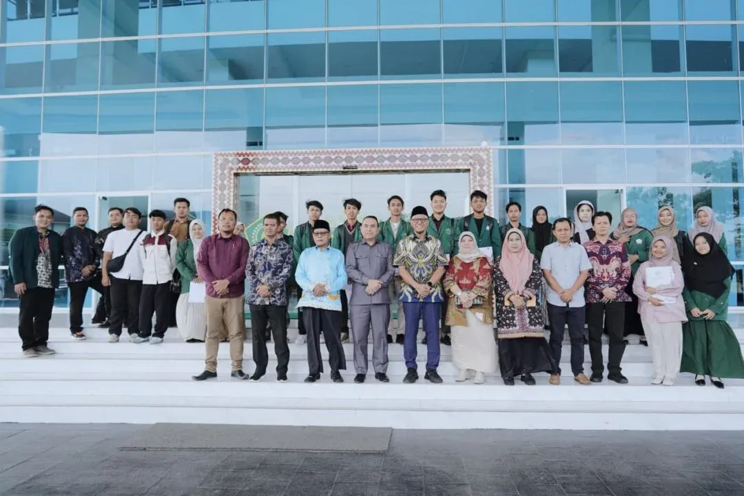 38 Mahasiswa UIN Raden Intan Lampung Terima Bantuan Pendidikan dari DPD RI