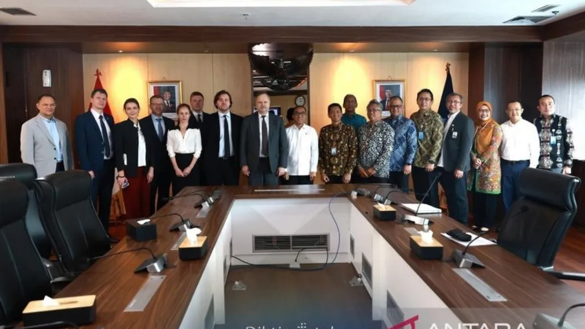 Kemdiktisaintek Jalin Kerja Sama Pendidikan dan Riset dengan Rusia