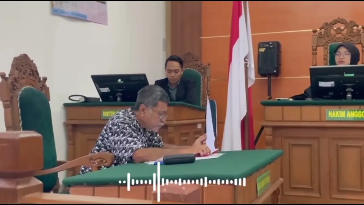 Warga Magetan Gugat PLN Rp 100 Juta Terkait Tiang Listrik di Lahan Pribadi