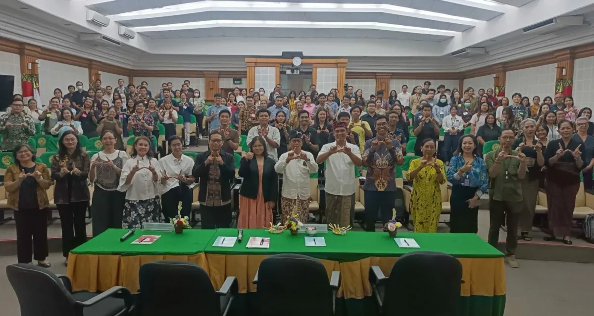 Seminar Kolaboratif untuk Tingkatkan Kualitas Hidup Disabilitas Tuli di Universitas Bali Dwipa