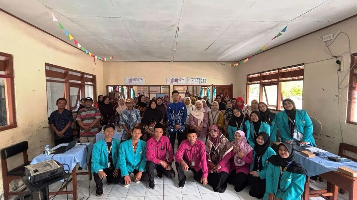 Mahasiswa UMS Ajak Orang Tua Kendalikan Penggunaan Gadget pada Anak