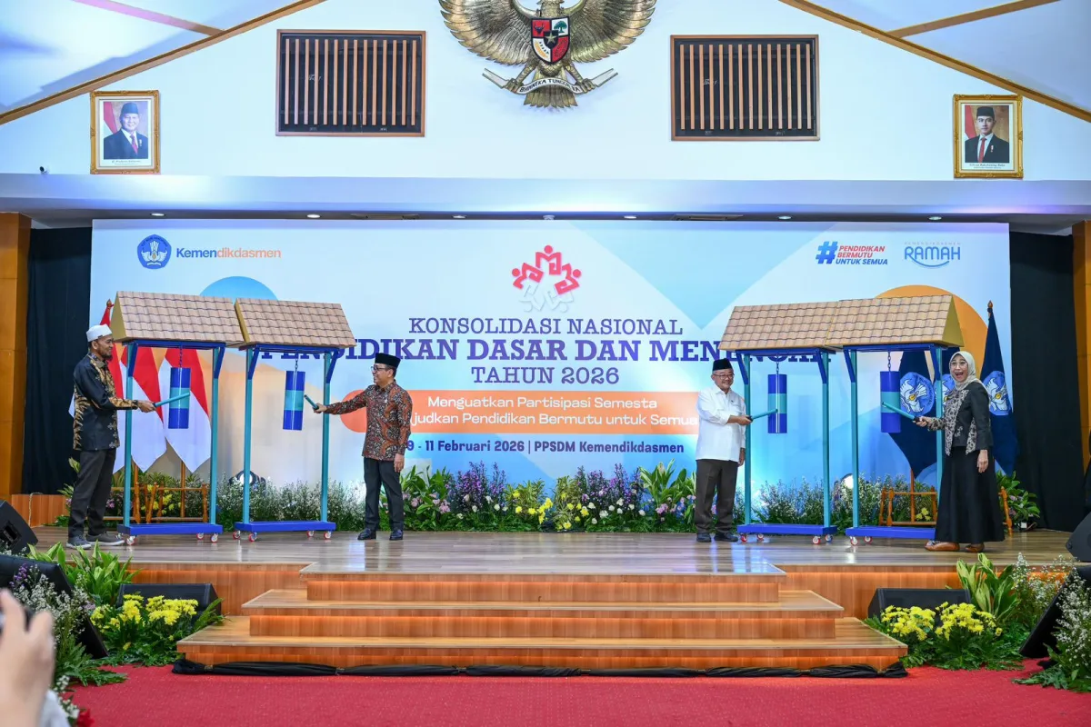 Konsolidasikan Program Pendidikan, Kemendikdasmen Fokus pada Wajib Belajar 13 Tahun dan Digitalisasi