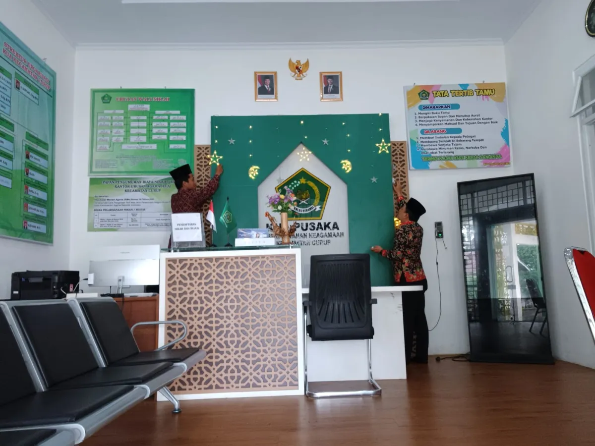 KUA Curup Hiasi Kantor dengan Dekorasi Islami Sambut Ramadan
