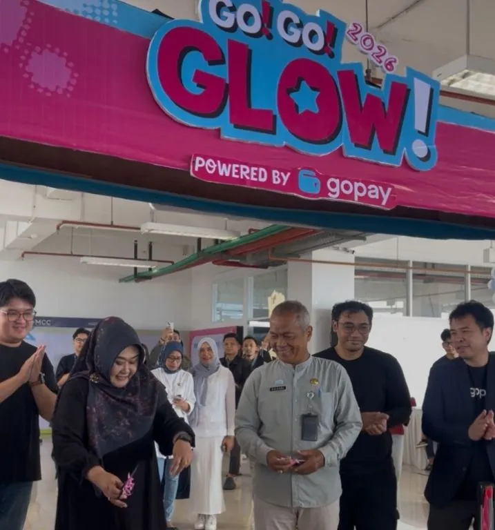 Go Go Glow: Mendorong Kreativitas dan Gaya Hidup Digital Generasi Muda di Malang