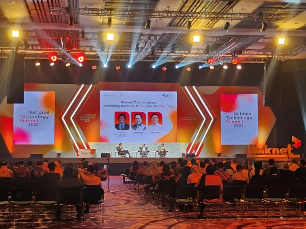 Linknet Tekankan Perluasan Jaringan Internet Rumah di National Technology Summit 2025