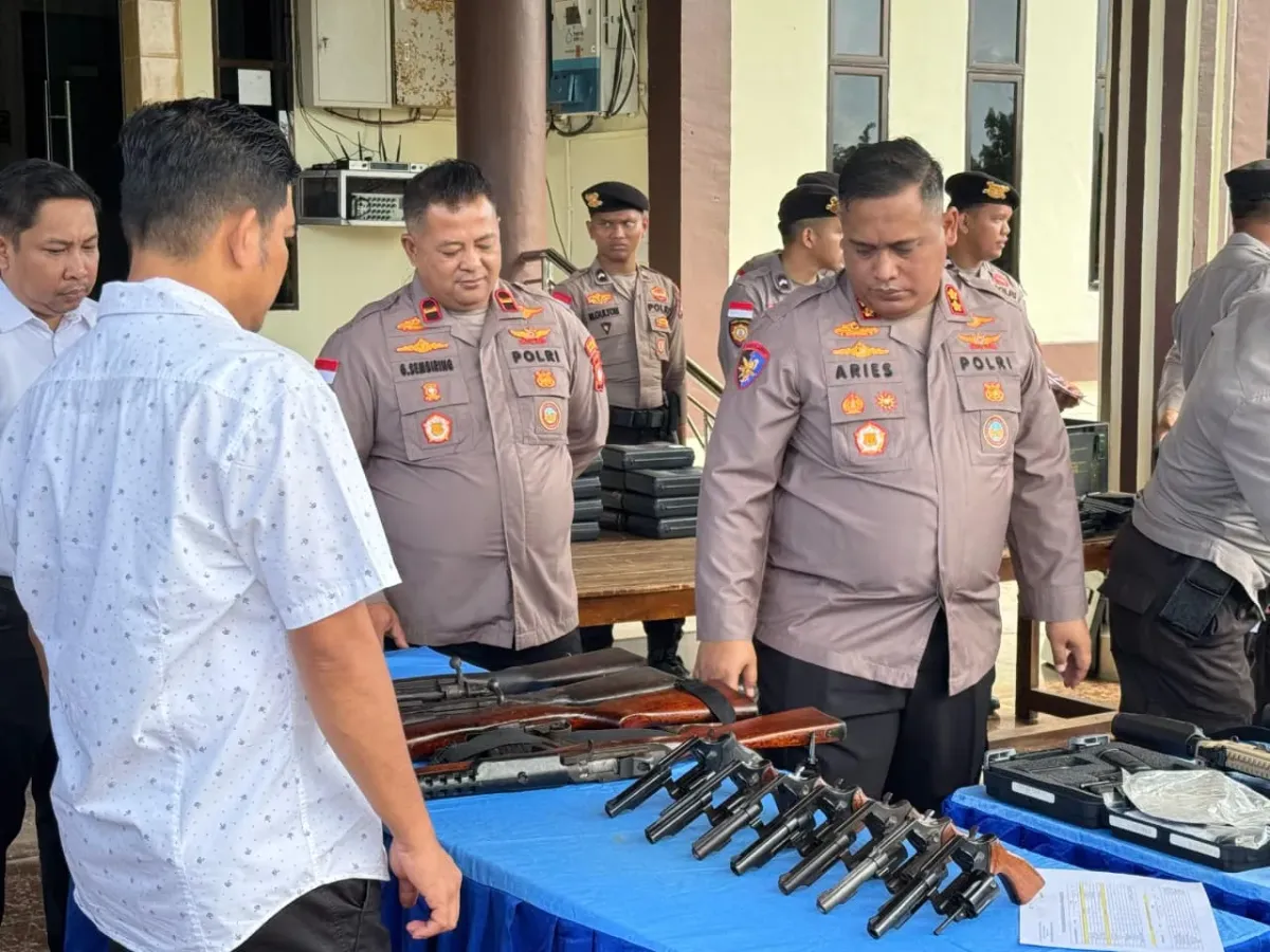 Kapolres Natuna Tegaskan Disiplin dan Tanggung Jawab dalam Penggunaan Senjata Api