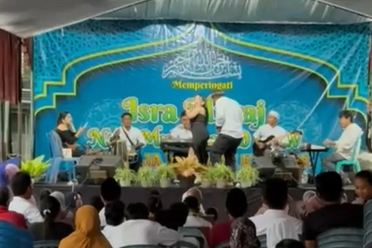 Viral Penampilan Dangdut Usai Isra Miraj, Panitia Klarifikasi dan Minta Maaf
