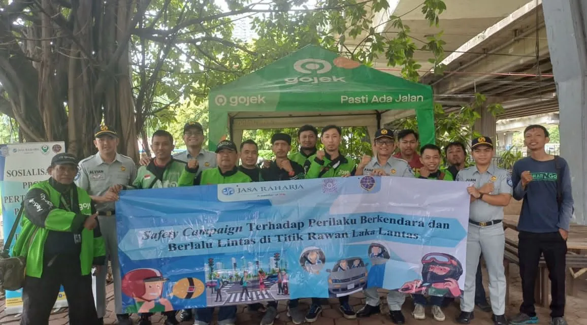 Jasa Raharja Gelar Edukasi Keselamatan Berkendara untuk Pengemudi Ojol di Jakarta