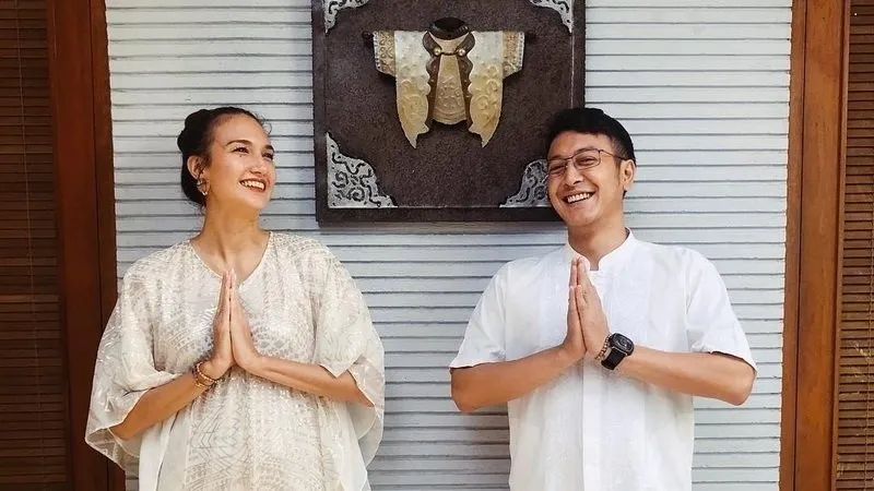 Toleransi Pasangan Artis Beda Agama Saat Ibadah Puasa