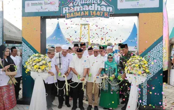 Pusat Kuliner Ramadan Baiman Barito Kuala Resmi Dibuka