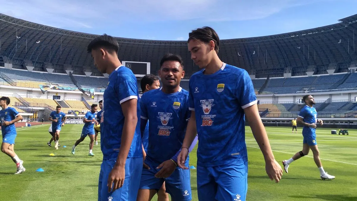 Persib Pertahankan Program Latihan Malam Selama Ramadan 2026