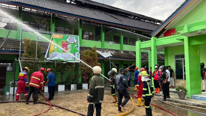 Kebakaran SMPN 2 Samarinda Akibatkan Kerugian Rp2 Miliar, Pembelajaran Daring Diterapkan Hingga Mei