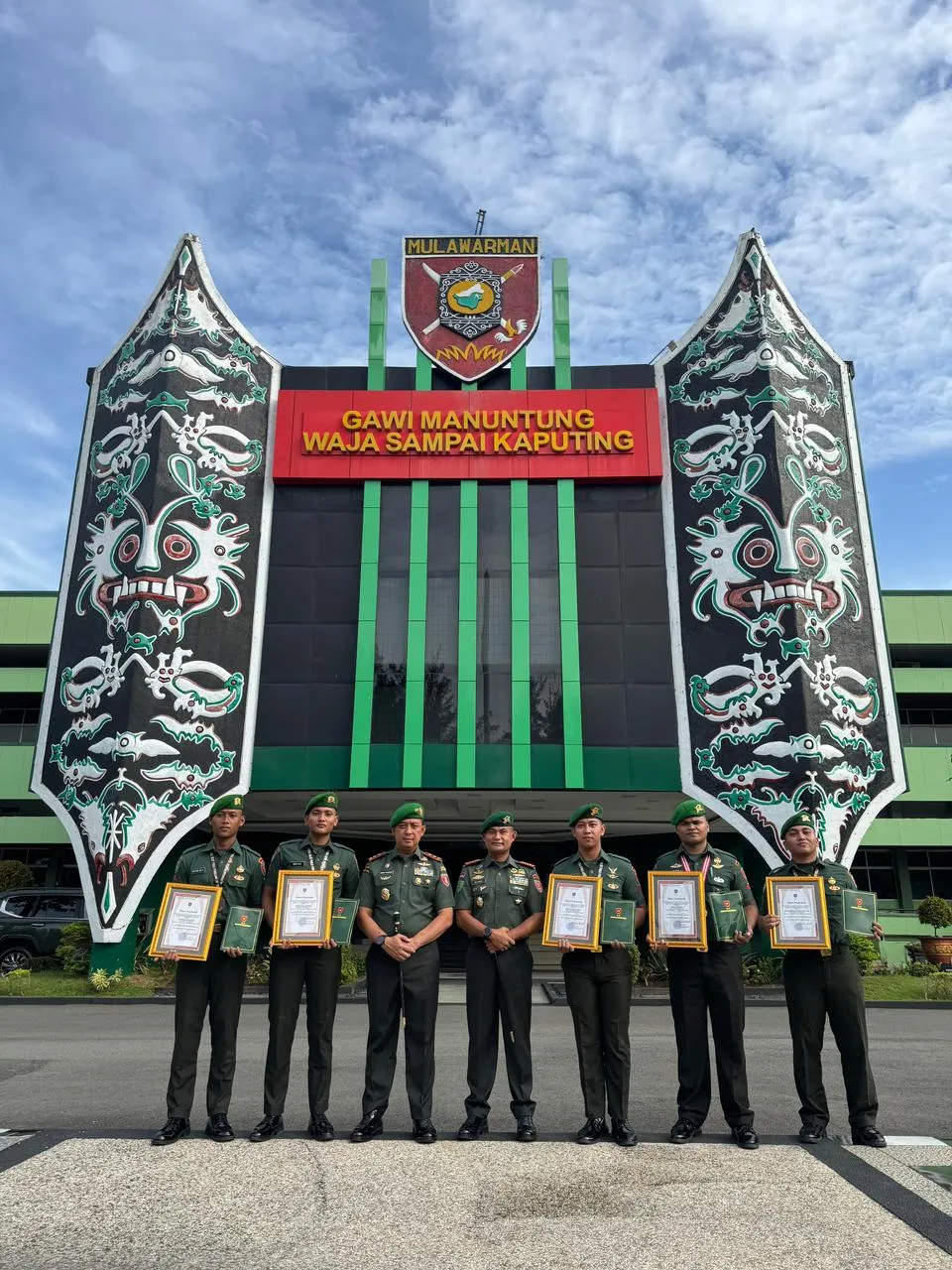 Penghargaan untuk Prajurit Brigif TP 85/BTC di Kejuaraan Nasional