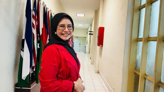 Senny Suzanna Alwasilah: Inspirasi dalam Pendidikan, Seni, dan Sastra