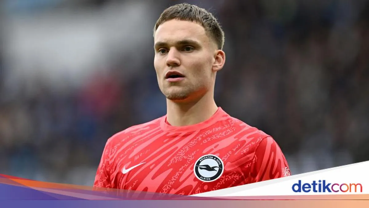 Chelsea Bidik Kiper Bart Verbruggen dari Brighton