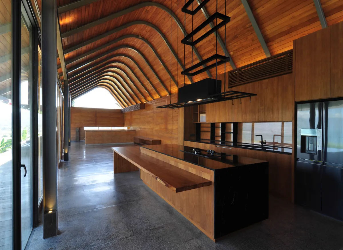 Omah Tanah: Desain Inovatif oleh Budi Pradono Architects