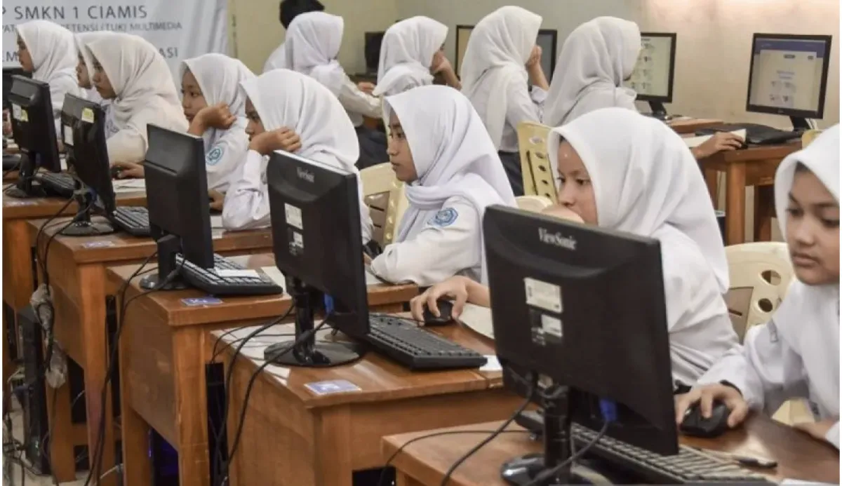 DPR Awasi Pelaksanaan TKA untuk Tingkatkan Mutu Pendidikan Nasional