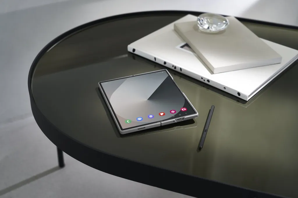 Samsung Galaxy Z Fold6 dan Z Flip6: Smartphone Lipat Ramah Lingkungan dengan Material Daur Ulang