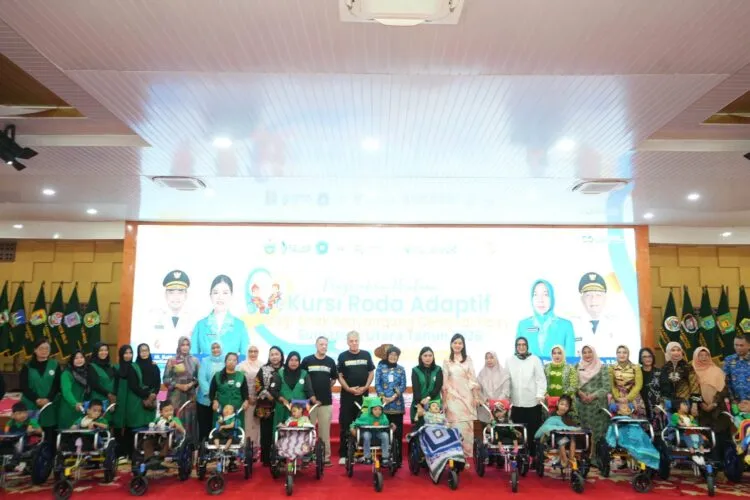 Pemerintah Binjai Terima Bantuan 9 Kursi Roda untuk Anak Disabilitas