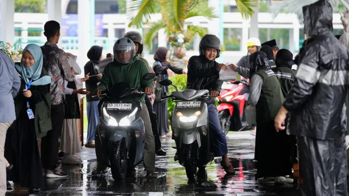 UMY Bagikan 5.000 Porsi Takjil Gratis Setiap Hari Selama Ramadan
