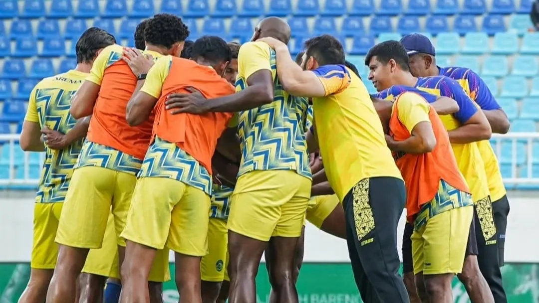 Klasemen Super League: Perebutan Posisi Panas Jelang Pertandingan Persebaya dan Arema