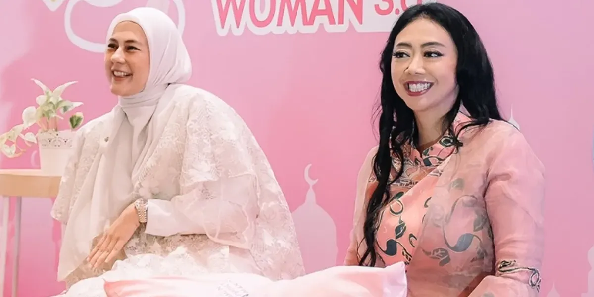 Asri Welas dan Paula Verhoeven Inspirasikan Perempuan di Women Support Woman 3.0