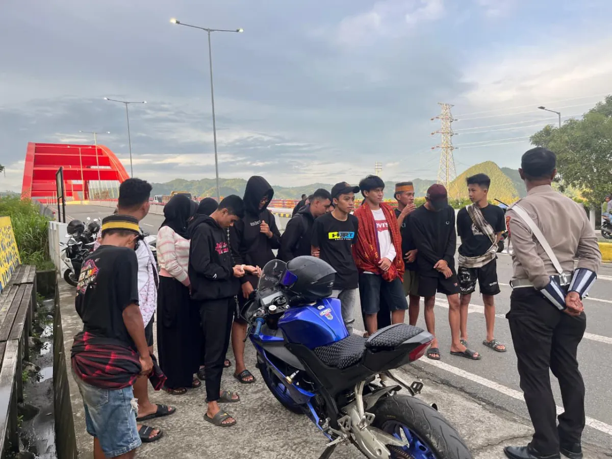 Patroli Rutin Sat Lantas Cegah Balap Liar Usai Shalat Subuh
