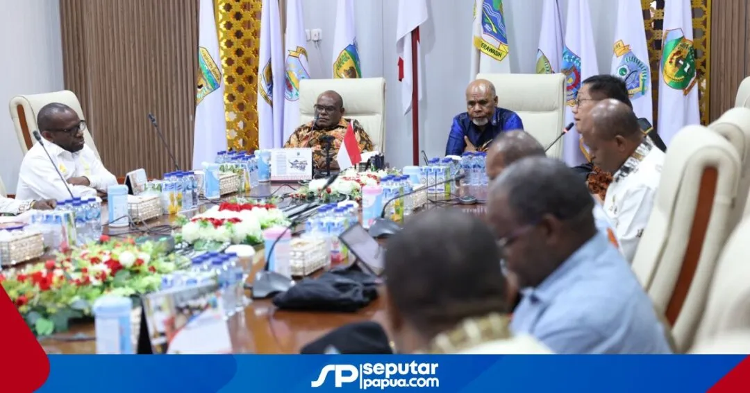 Gubernur Papua Tengah Instruksikan Pembentukan Tim Selesaikan Konflik Kapiraya