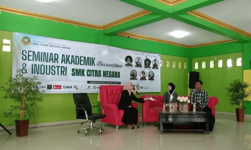 Nabila Rohimah Hadir di Seminar Kreativitas Digital SMK Citra Negara