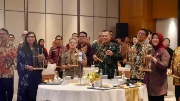 Pembentukan Badan Regulasi Nasional Didorong dalam Rapat Bappenas dan Kementerian Hukum
