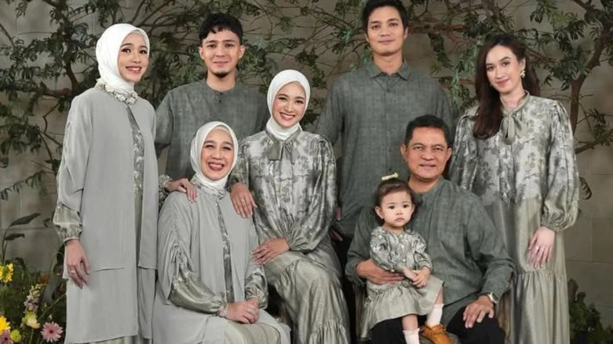 Tren Fashion Lebaran 2026: Elegan dan Nyaman dengan Sarimbit Modern