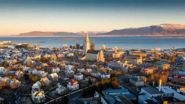 Islandia Percepat Referendum untuk Lanjutkan Negosiasi Uni Eropa