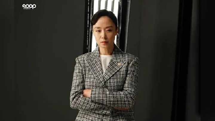 Jeon Do Yeon: Aktris Veteran dan Bintang Crash Course in Romance