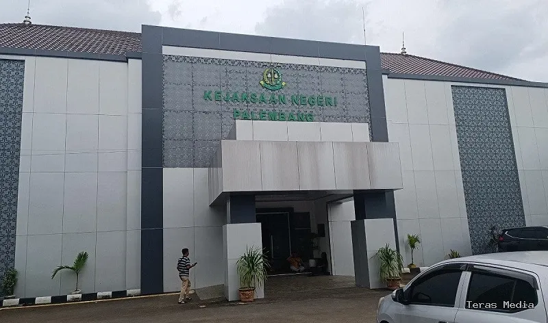Kejari Palembang Terapkan Plea Bargaining, Terdakwa Penggelapan Dikenakan Kerja Sosial